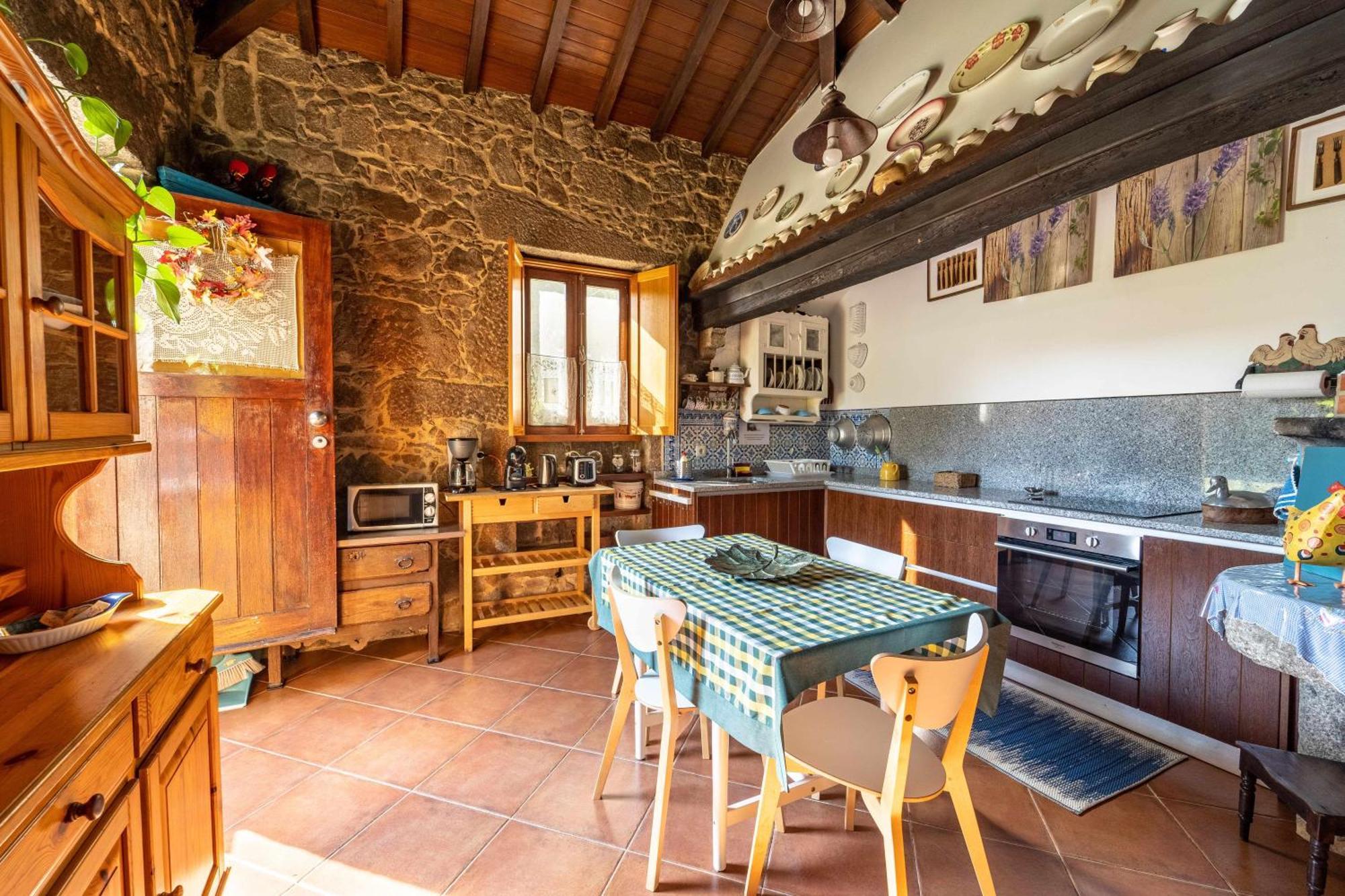 Casas Casal Do Carvalhal - Agroturismo Амарес Стая снимка