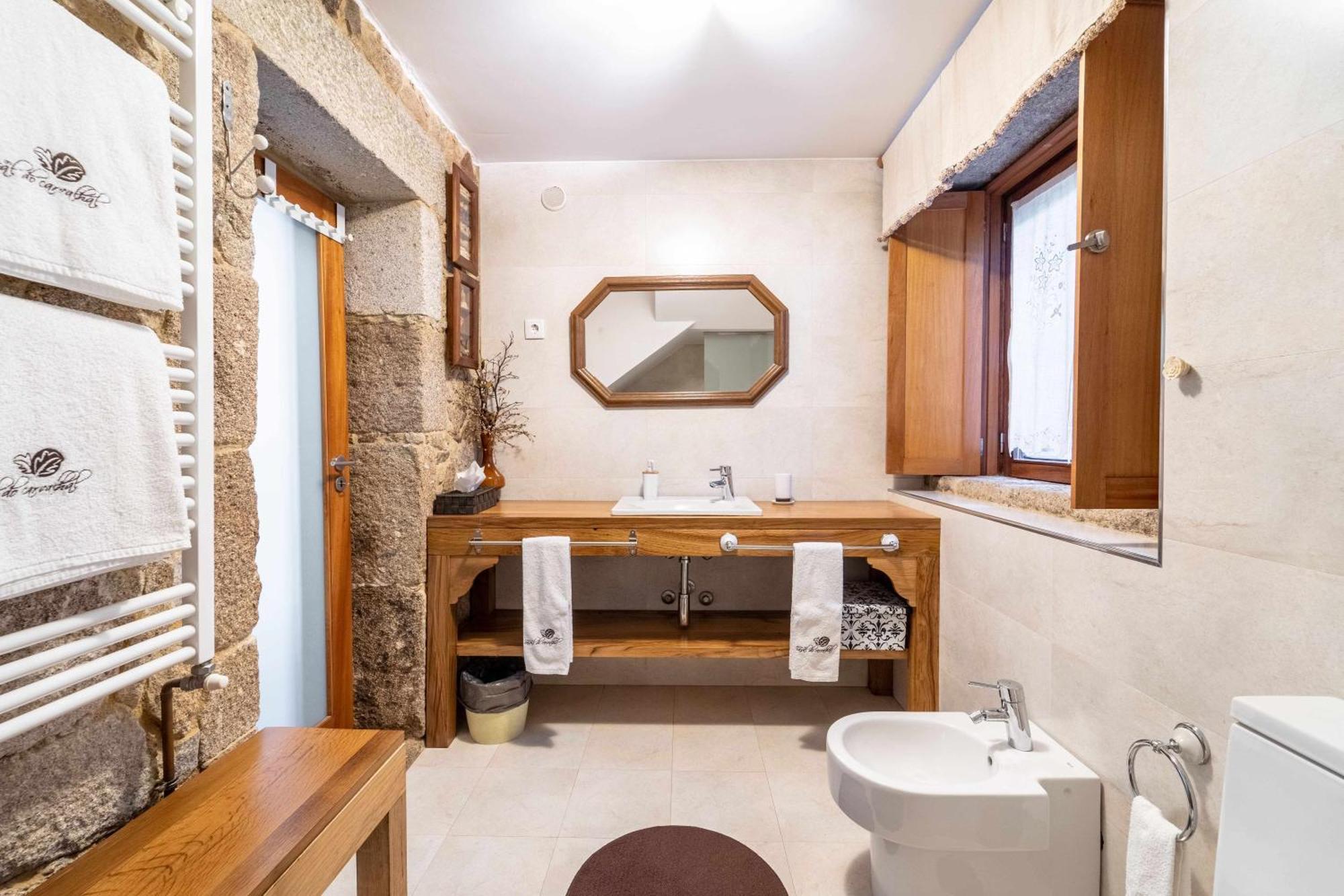 Casas Casal Do Carvalhal - Agroturismo Амарес Екстериор снимка